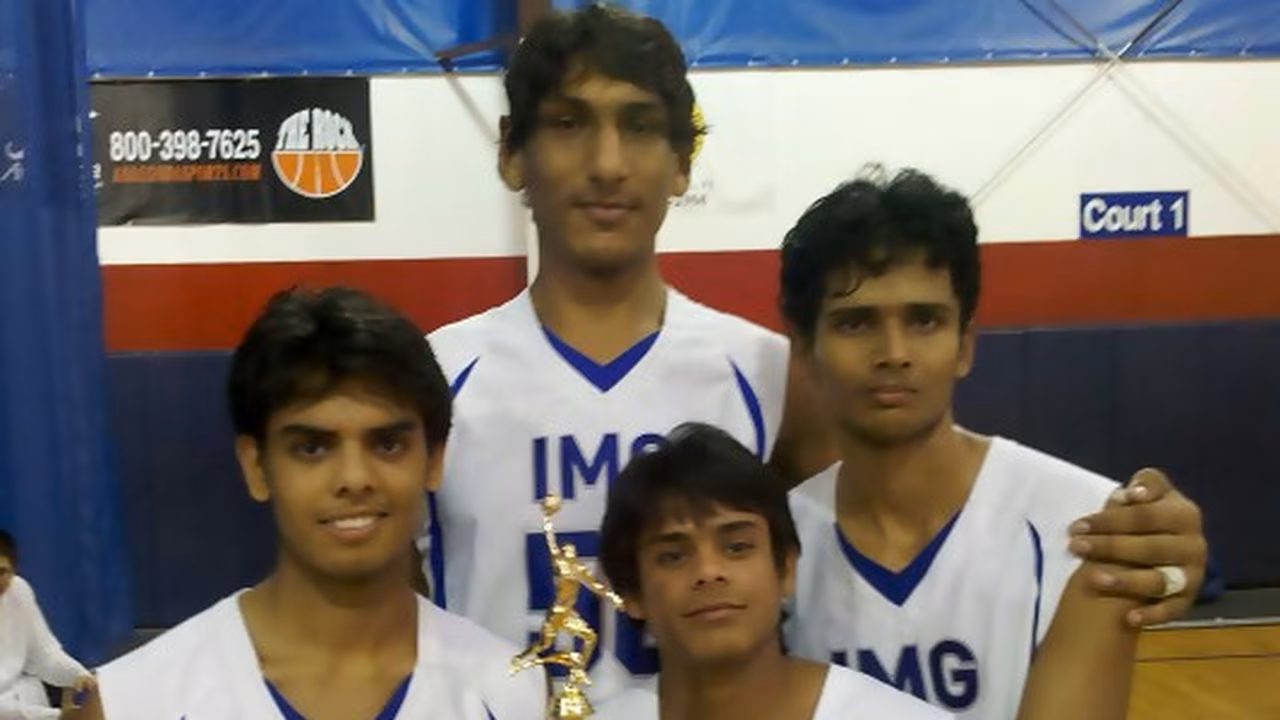La NBA mira a la India y se busca en Satnam Sing Bhamara al Yao Ming indio