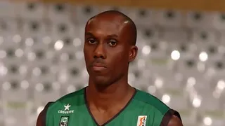 Elmer Bennett: El secreto del Tau es su presidente