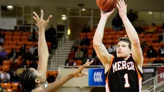 Kusnyer, refuerzo exterior para Cáceres. Blount, nuevo movimiento de Araberri