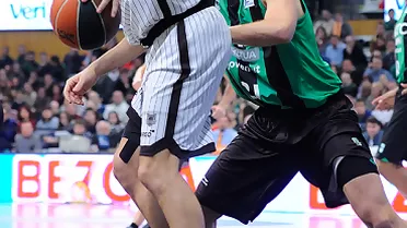 Lagun Aro GBC: Lubos Barton, cerca; Nikos Barlos, en la recámara; y Abrines, casi descartado