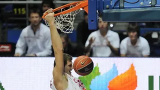 Caja Laboral sacó sus mejores armas para vencer a un gran Fuenlabrada (90-81)