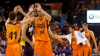 El Valencia Basket se divierte a costa del Club Baloncesto Valladolid (108-57)