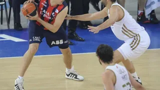 Laboral Kutxa tira de pasado con Milko Bjelica. Opción Milicic, descartada