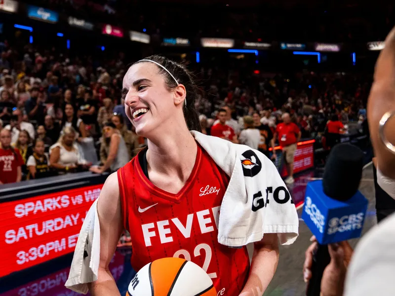 El fenómeno Caitlin Clark arrasa en Estados Unidos duplicando la cantidad de espectadores