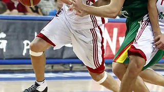 Eurobasket 09 (Jor. I): Turquía-Lituania, el encuentro de la jornada. España, la sorpresa negativa. Arslan-McCarty-Ignerski-Eliyahu-Krstic, el Quinteto de Solobasket. Seguimiento a los ACB