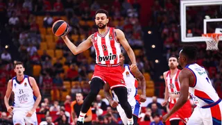 Bartzokas confiesa que Olympiacos estaba viendo fútbol en el vestuario