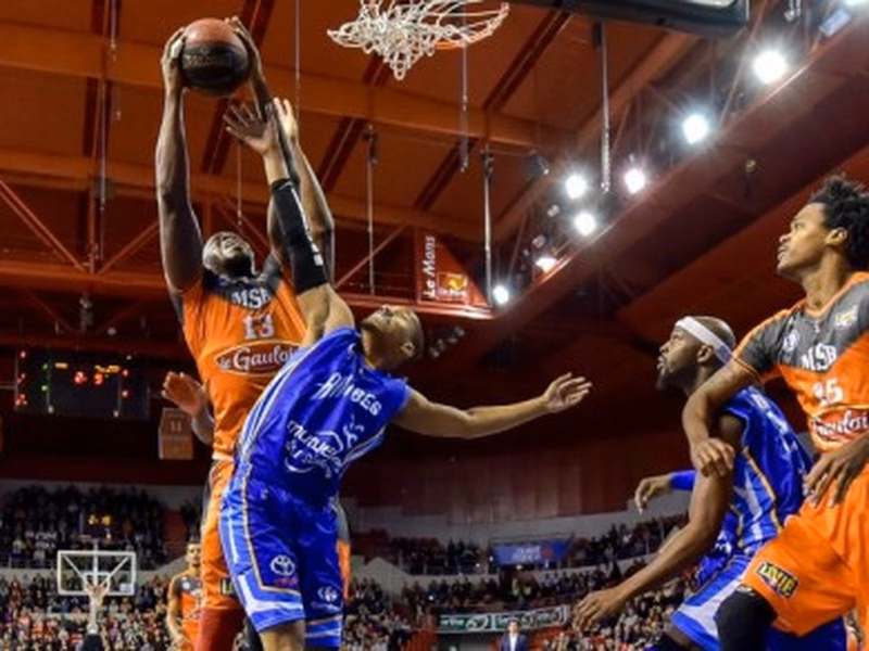 Pro A (J19) – Espectacular: Mathias Lessort (20 años) suma 50 de valoración ante Mónaco