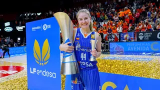 Karlie Samuelson, la conjunción indispensable de Perfumerías