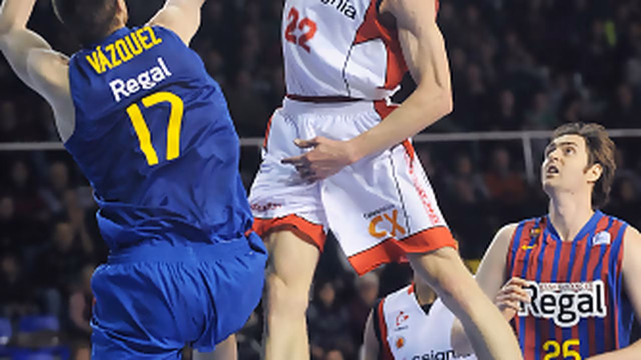 Micah Downs rumbo a Ucrania; Mike Green, a Rusia y el CAI se queda sin Lacombe