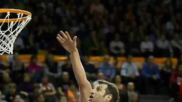 EL-Top16 (jueves) El Real Madrid y el Barça, en QF tras vender a Efes y Lottomatica Roma; derrotas de Power Electronics, Caja Laboral y Unicaja