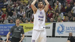 Víctor Claver deja la puerta abierta a la NBA y a Valencia: “Buscaré lo mejor para mí”