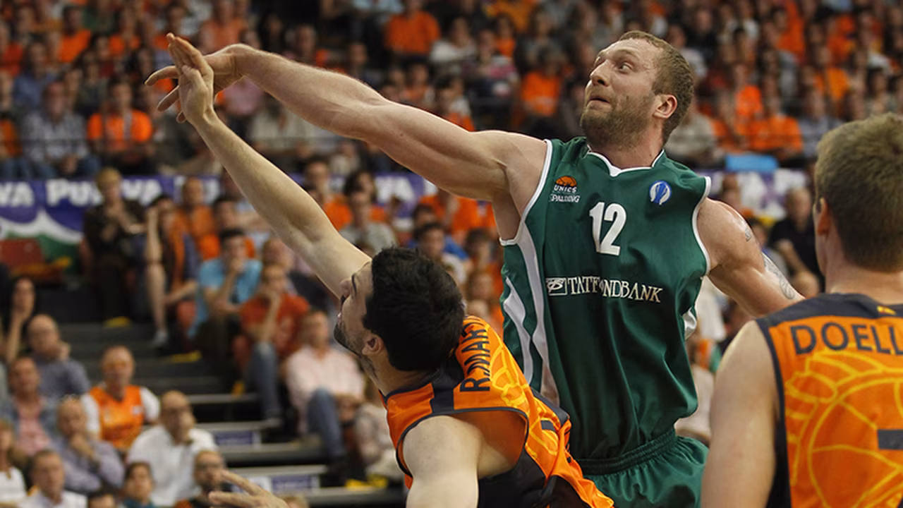 Vladimir Veremeenko, colofón al juego interior del CAI Zaragoza