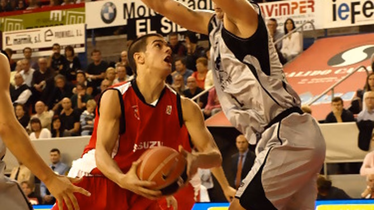 Álex Llorca, refuerzo para el Tarragona de Berni Álvarez
