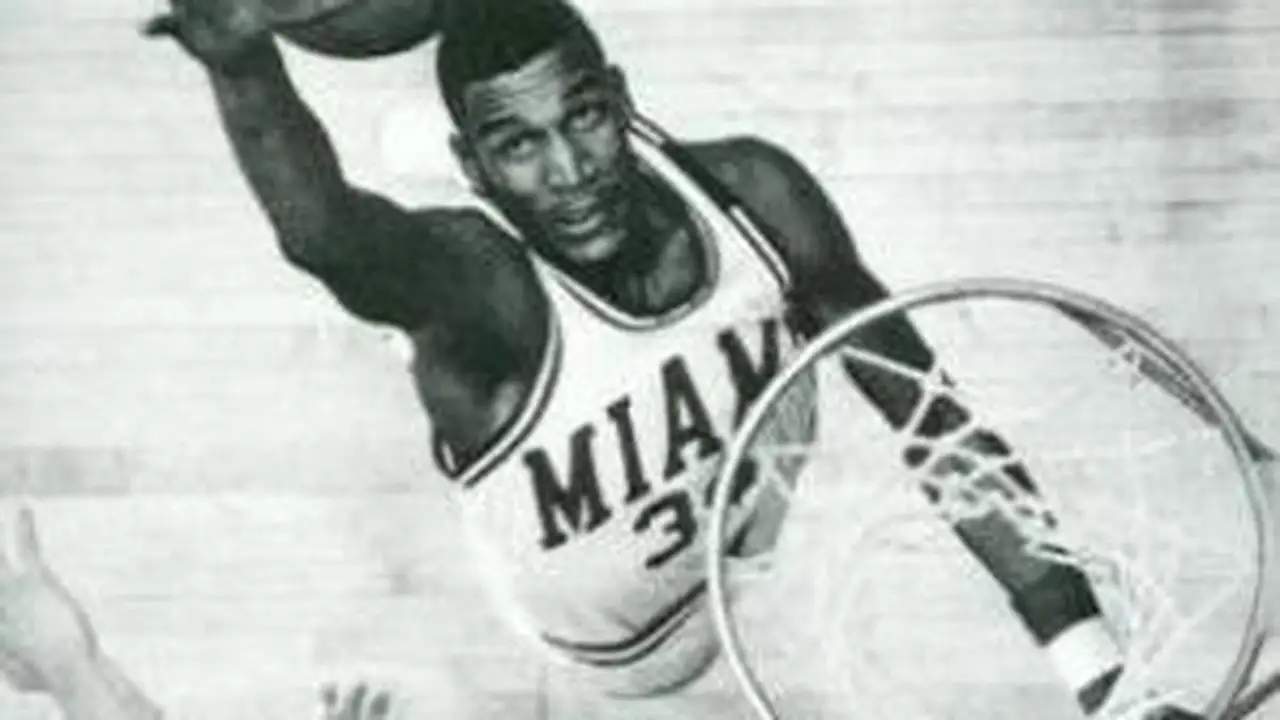 La reinvención obligada del fenómeno Ron Harper