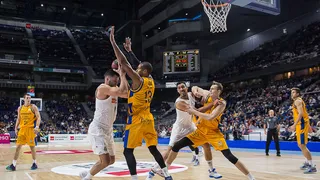 El Real Madrid impone su autoridad ante un irreconocible Herbalife Gran Canaria (87-63)