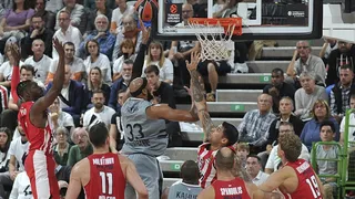 Euroliga (Jornada 1): resumenes, clasificación y mejor quinteto