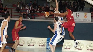 Veteranía y juventud para el CB lHospitalet: Higgs y Mestres