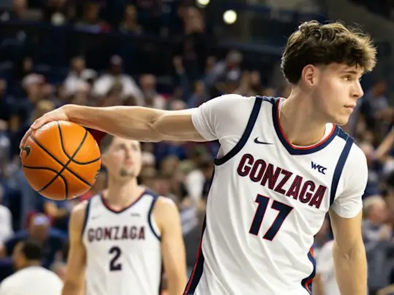 Primera titularidad en la NCAA y récord incluido: el internacional español ya ejerce de líder