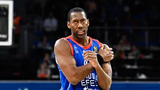 La Virtus y Scariolo ya tendrían el recambio de Bako para la pintura