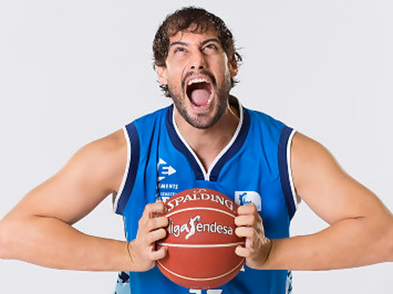 Proyecto Gipuzkoa Basket 2014-2015: Ponsarnau, Doblas y el curso del compromiso