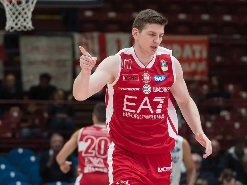 Zoco: Arturas Gudaitis, Penny Hardaway, Sergio Scariolo, Keith Langford