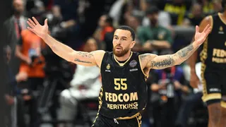 No es nuevo, estas son las 7 polémicas más gordas de Mike James