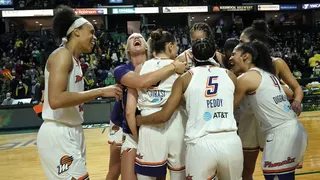 Astou Ndour y sus Chicago Sky jugarán la final de la WNBA contra Phoenix Mercury