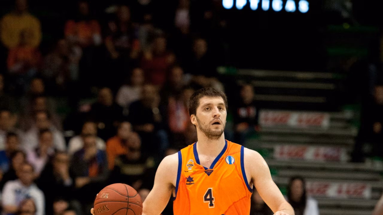Stefan Markovic será el complemento de Granger en la dirección de juego de Unicaja