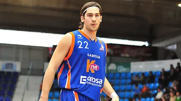 Zoco Plata: Niko Rakocevic llega a Cáceres para suplir a Luisma Parejo, baja por lesión