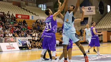 Huesca, Palma y COB anuncian fichajes. Oviedo y Miraflores cierran sus plantillas