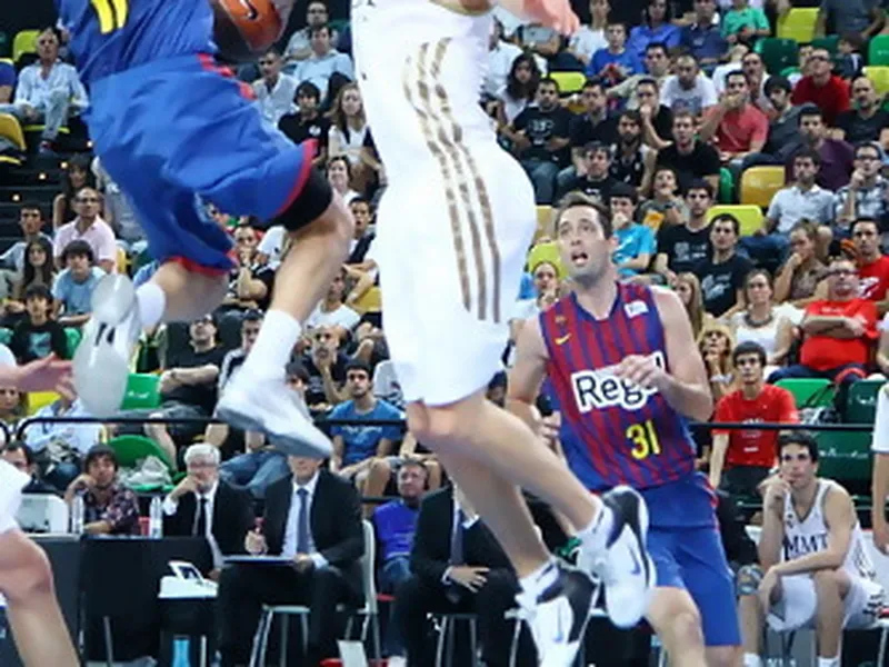 Supercopa Liga Endesa: al Real Madrid le entra el vértigo a ganar y no logra quitarse de encima el “Síndrome Barcelona Regal”