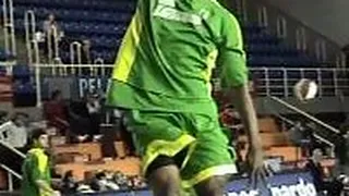 Santana nuevo pívot del Melilla Baloncesto