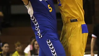 Cajasol confirma la renovación de Triguero por 2+2