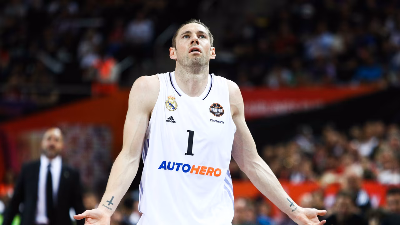 Desde 2017 en Madrid, ¿podría salir al final de temporada?