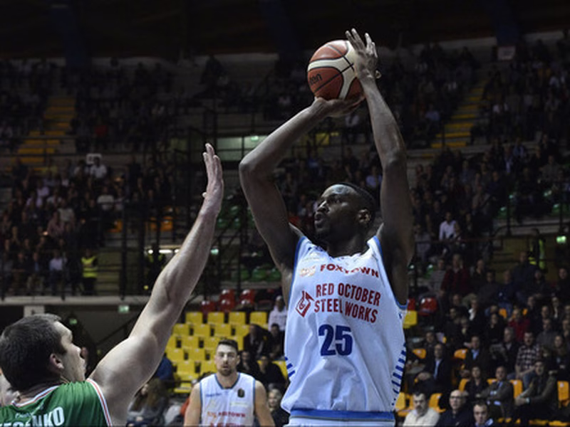 JaJuan Johnson, excelso buzzer-beater a la media vuelta y MVP de la jornada en Italia