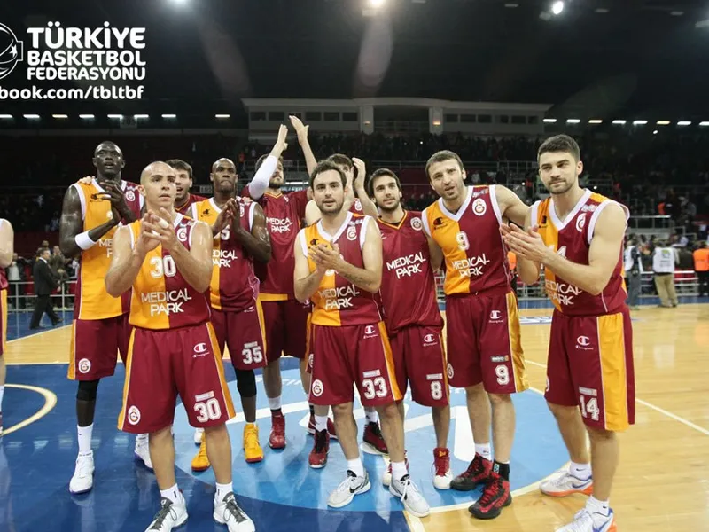 TBL (J18): Galatasaray ahoga sus penas con Efes. Dorsey, MVP. El-Amin, a TBL2