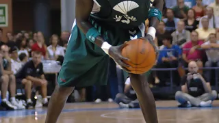 Ndong, hecho en el Regal F.C. Barcelona: 2 años, 3.2 millones de euros