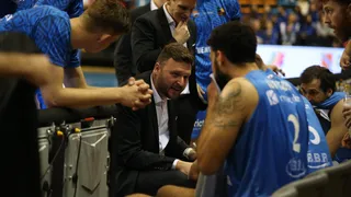 Su gran momento en LEB Oro: racha ganadora hacia playoffs de ascenso y mejor entrenador