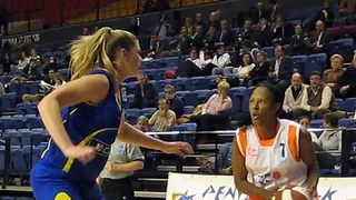 Israel Sanchís no sabe qué pareja de extranjeras jugarán la Copa