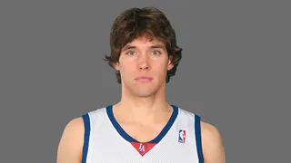 Dan Dickau vuelve a estar en el mercado