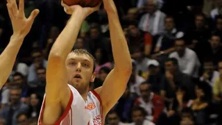 Valencia BC ficha al ex NBA Oleksiy Pecherov por un mes