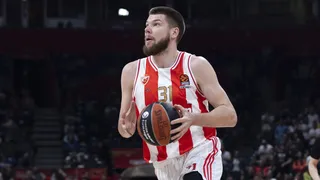 El primer movimiento del Estrella Roja es una renovación clave