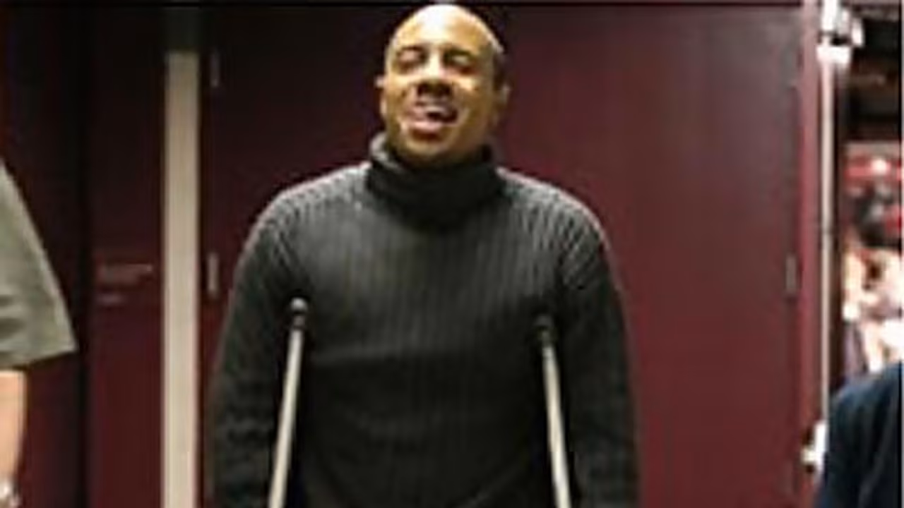 Raptors siguen insistiendo en que Jay Williams comparta minutos con Calderón