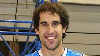 El mediático Romà Bas también renueva por el Costa Urbana Playas de Santa Pola. LeVonn Jordan apunta a Caja Rioja