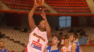 Jeff Bonds será el alero de LOBE Huesca