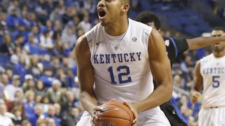 Kentucky arrasa; el Torero Johnny Dee brilla; semana de buzzer beaters