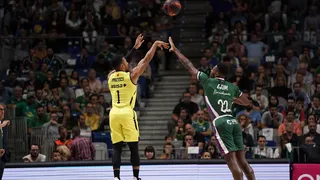 Estudiantes se lleva una trabajada victoria de Málaga (62-67)