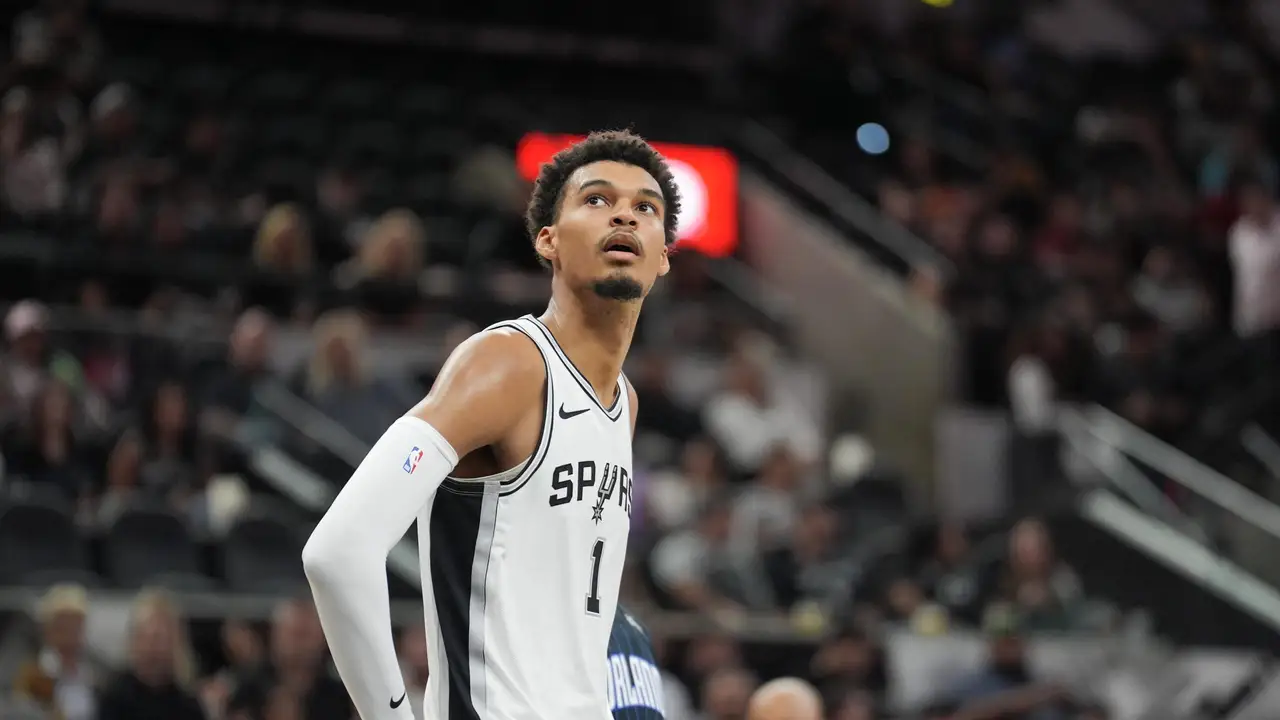 ¿La NBA le robó un rebote a Wembanyama? Polémica en las redes por una estadística