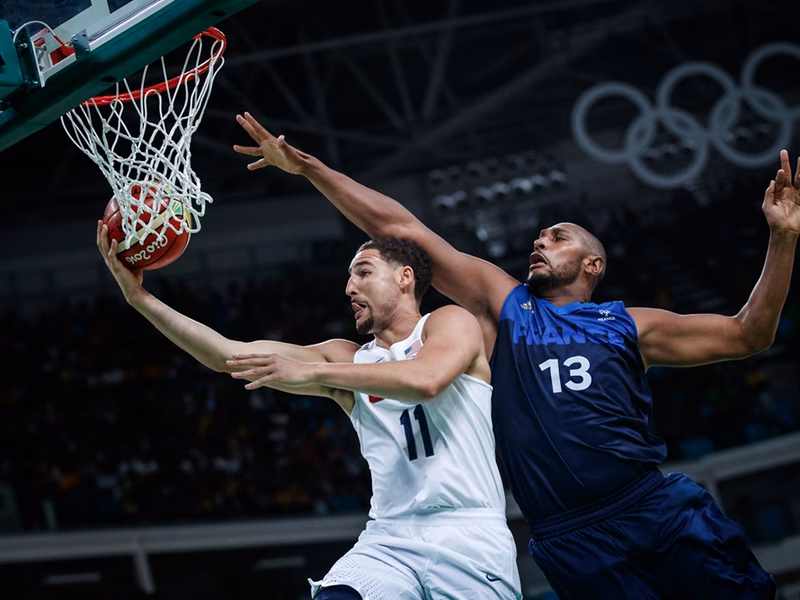 Thompson resucita a base de triples y deja sin premio a Francia (100-97)