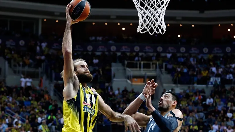 El Real Madrid no fue rival para este Fenerbahçe (77-66)